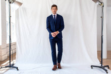 Load image into Gallery viewer, The Pink Fine Twill Spread Dress Shirt