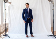 Load image into Gallery viewer, The Pink Fine Twill Spread Dress Shirt