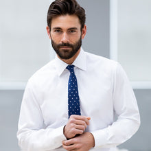Load image into Gallery viewer, The White Fine Twill Mid-Spread Dress Shirt Dress Shirt- Ledbury