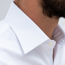 Load image into Gallery viewer, The White Fine Twill Mid-Spread Dress Shirt Dress Shirt- Ledbury